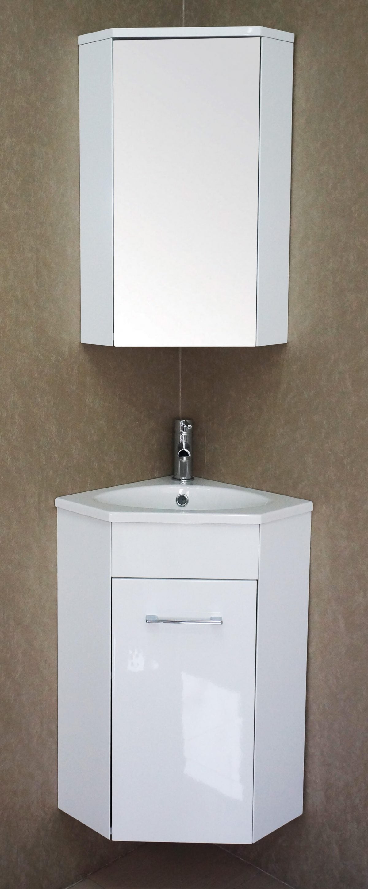 Florence 16 Inch Corner Vanity