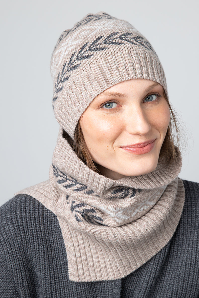 Kinross Cashmere Nordic Neck Warmer