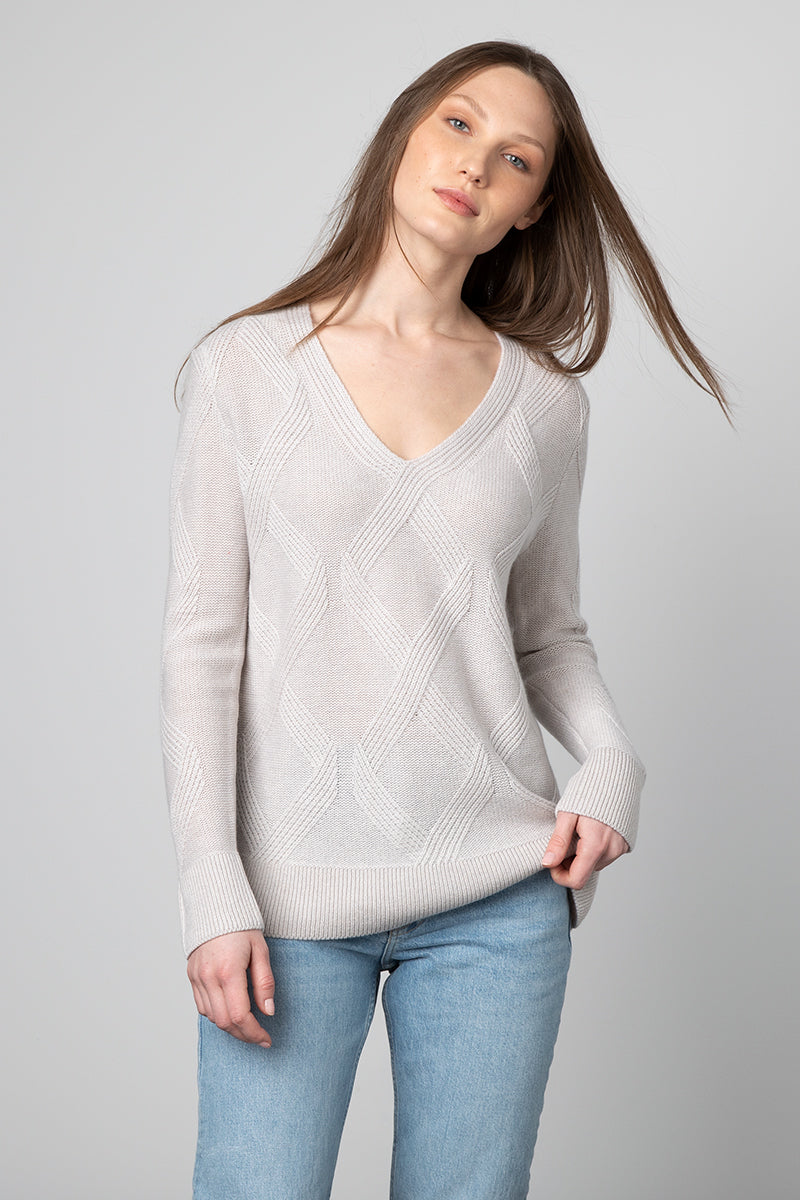 Kinross Cashmere Luxe Cable Vee