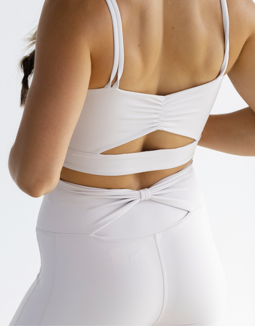 Astoria LUXE BREEZE Sports Crop - Ivory