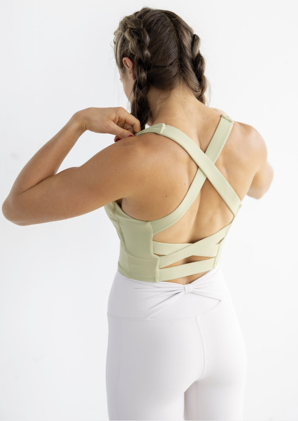 Astoria LIVE LUXE Sports Crop - Sage Green