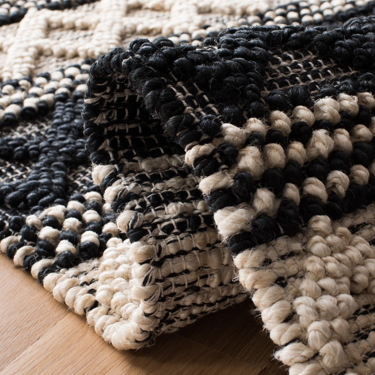 Natural Fiber Collection NF568Z