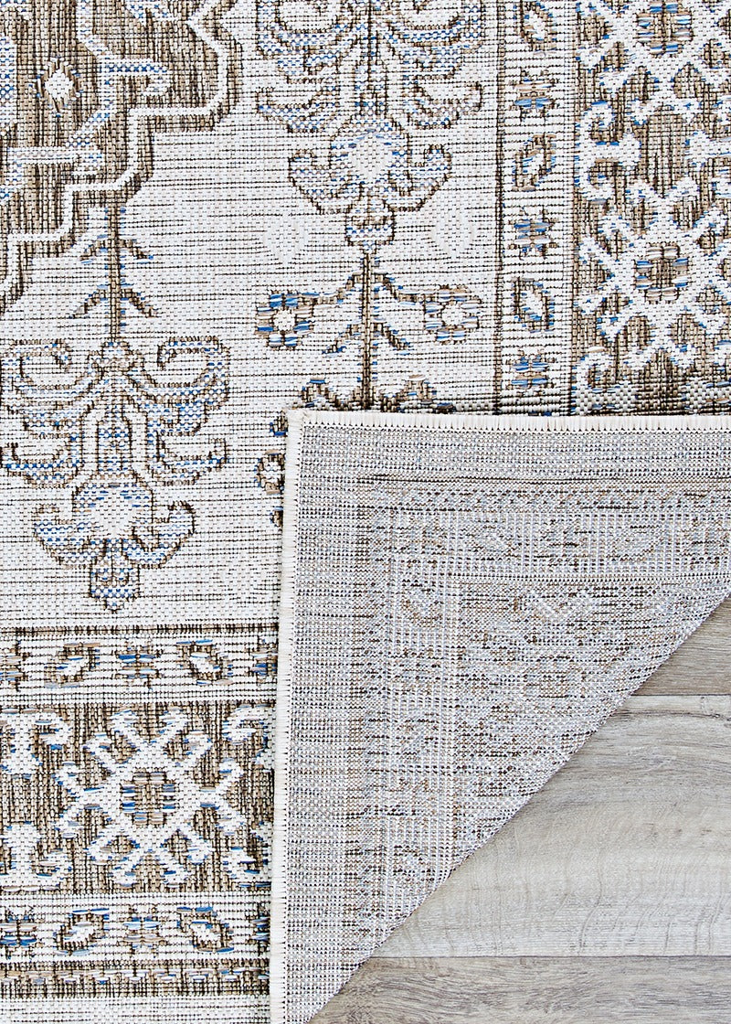 Couristan Charm Woodburn Rugs