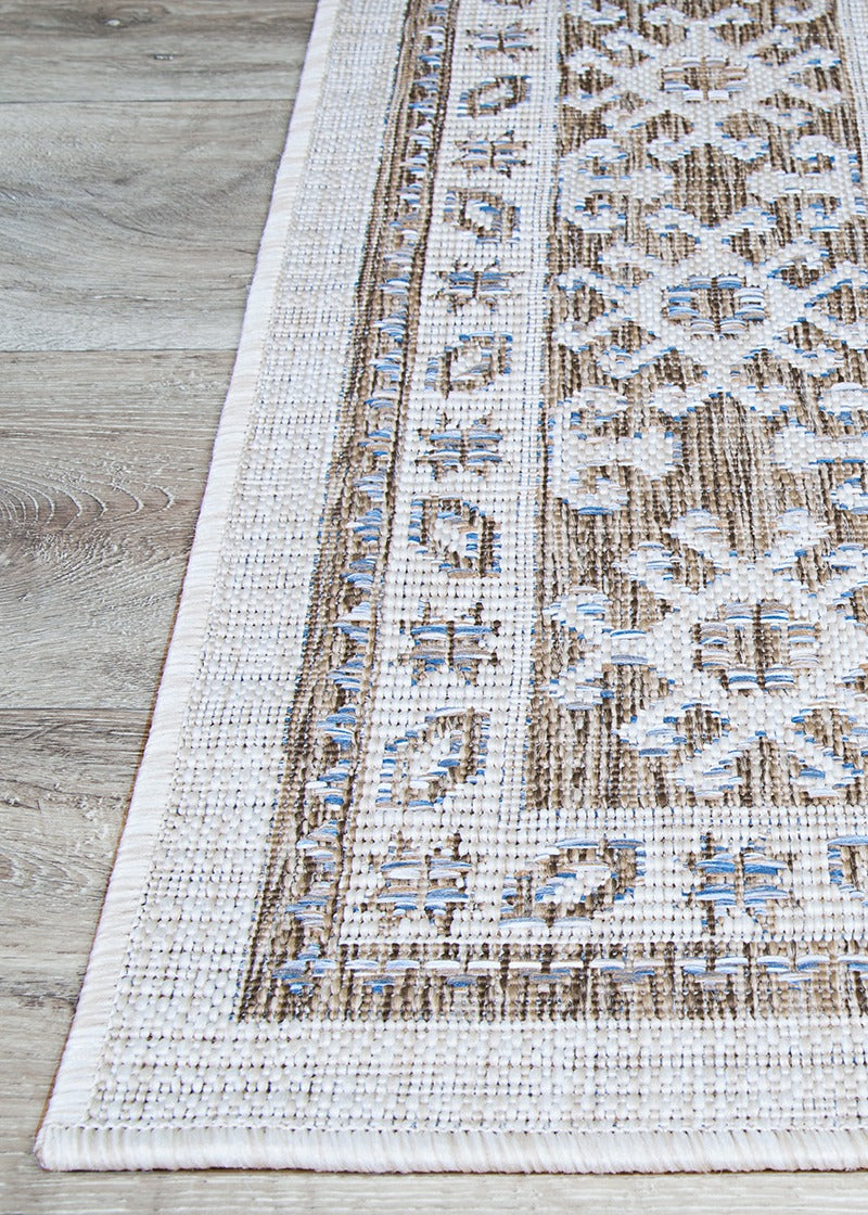 Couristan Charm Woodburn Rugs