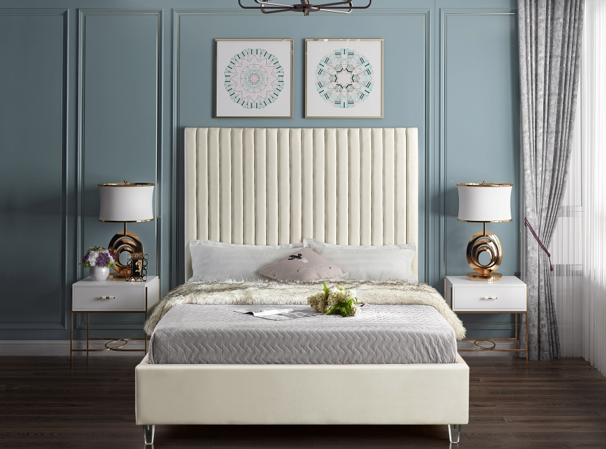 Lindsey Vertical Channel Bed*