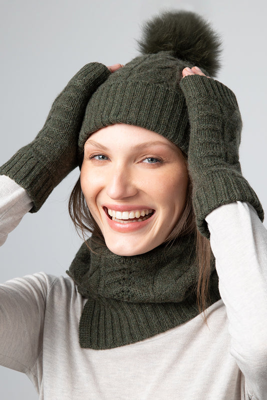 Kinross Cashmere Luxe Cable Texting Gloves