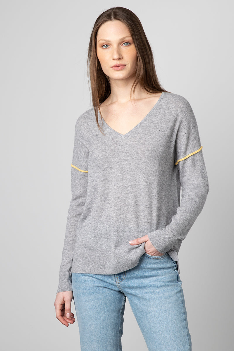 Kinross Cashmere Piped Easy Vee