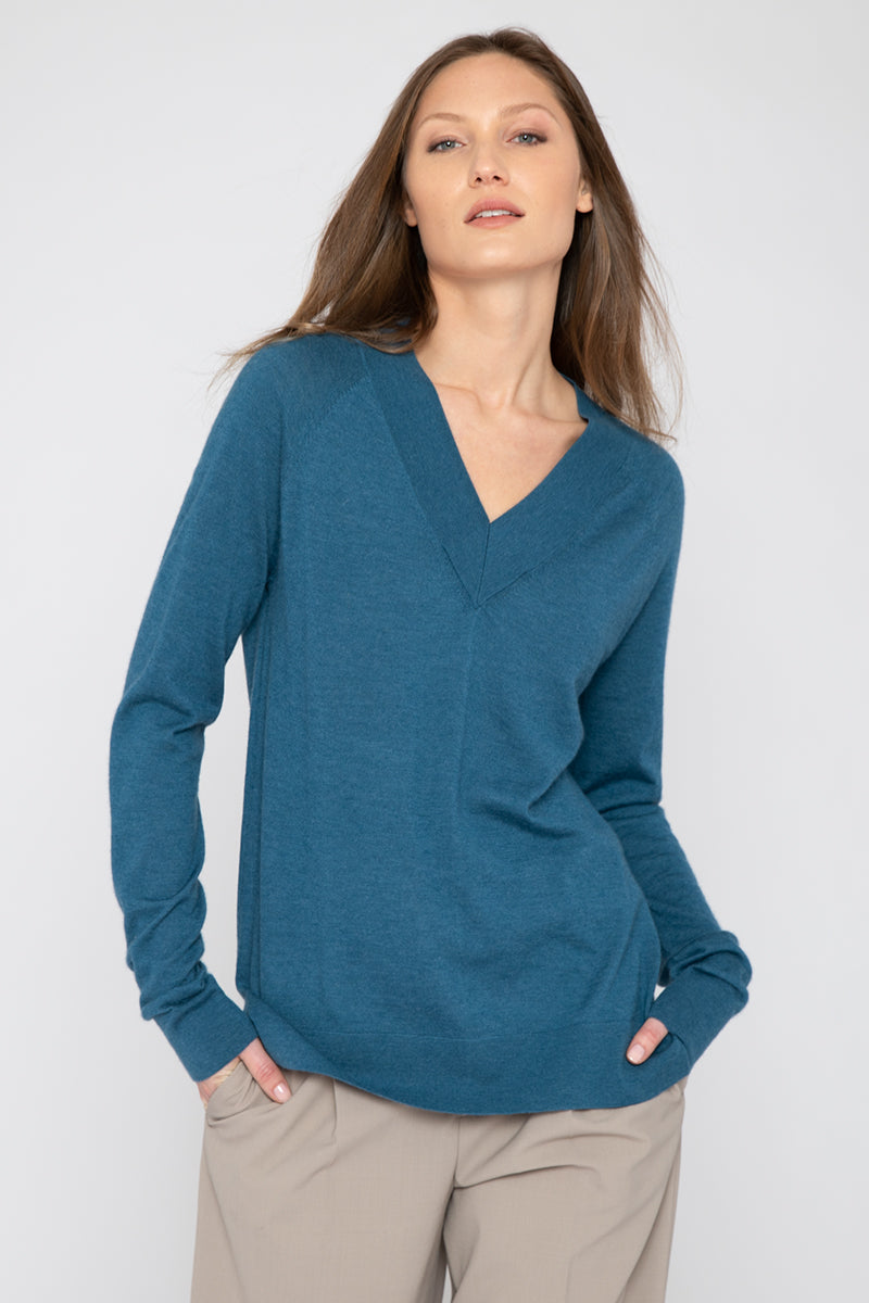 Kinross Easy Raglan Vee