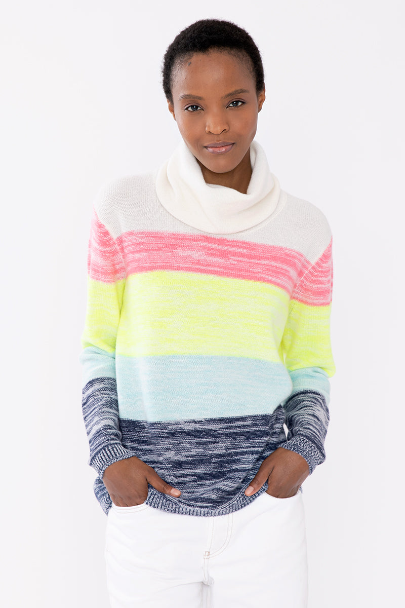 Kinross Cashmere Ombre Cowl