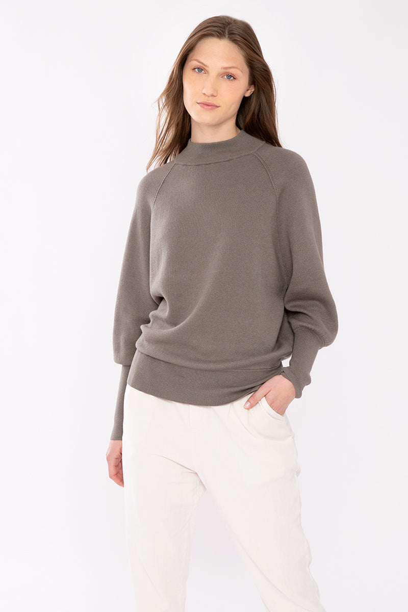 Kinross Cashmere Balloon Sleeve Mock