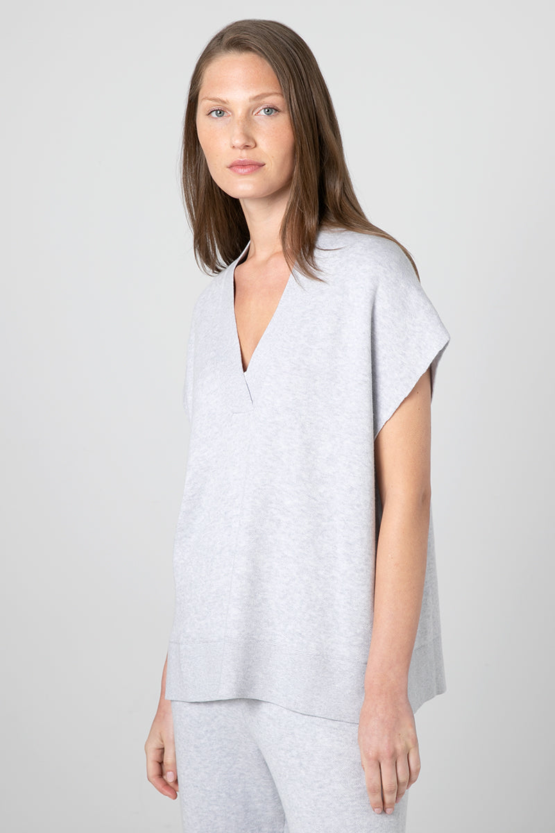 Kinross Cashmere Sleeveless Vee Popover