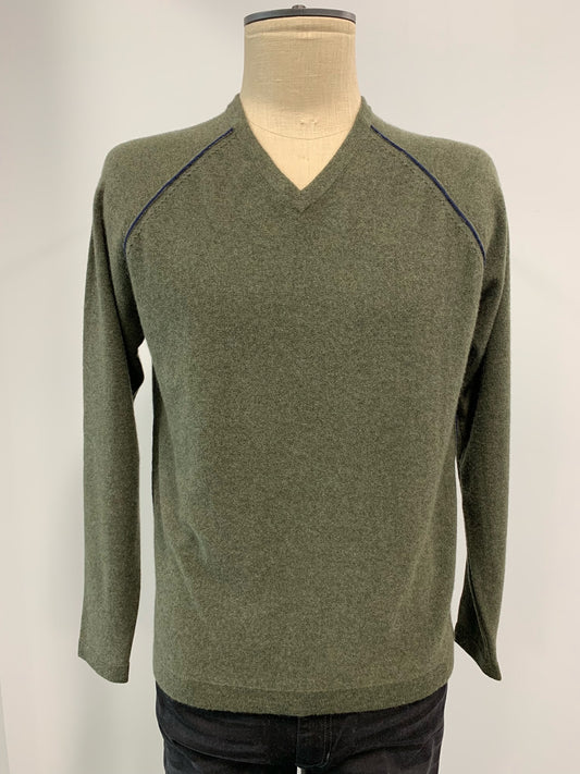 Kinross Contrast Piped Vee