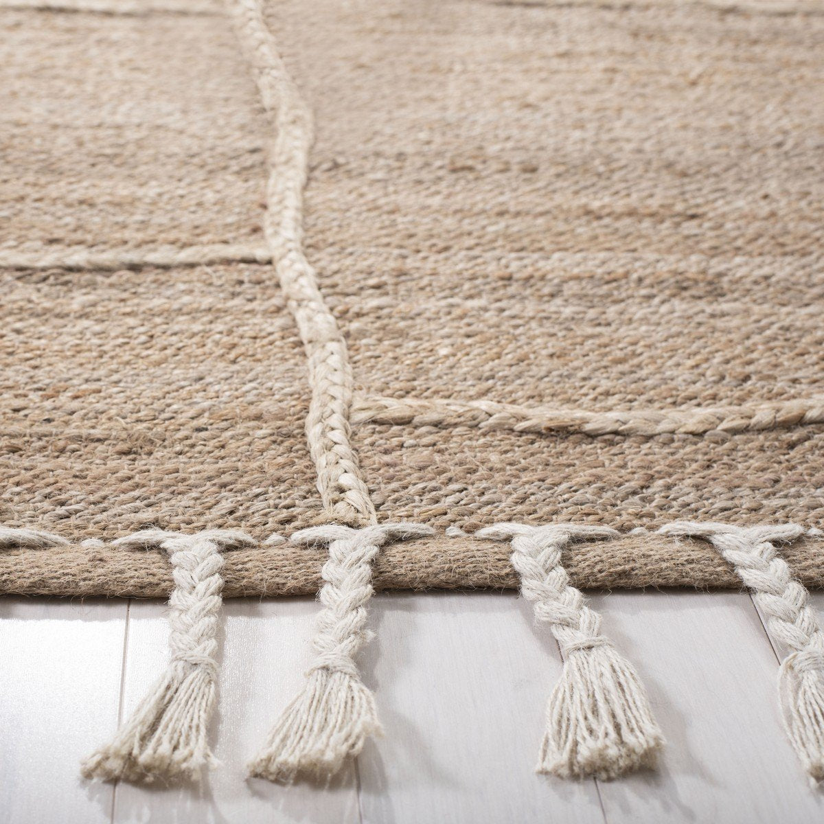 Natural Fiber Collection NF105B