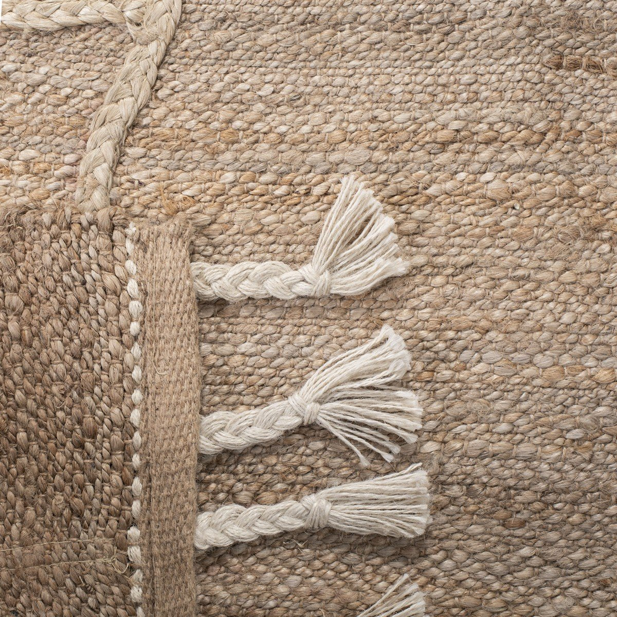 Natural Fiber Collection NF105B