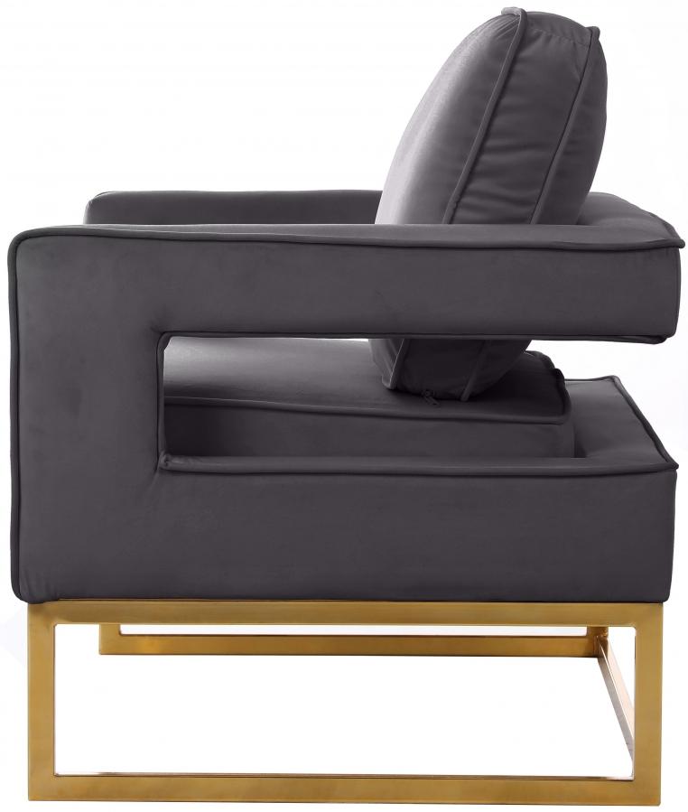 Abigail Chair