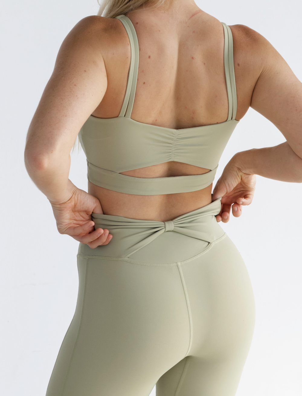 Astoria LUXE BREEZE Sports Crop - Green