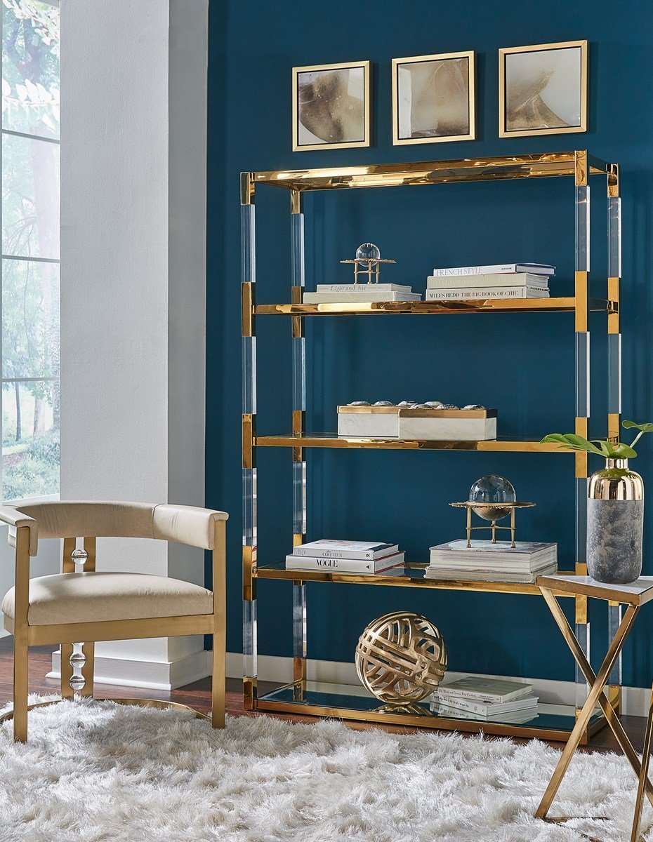 Milo Bookshelf
