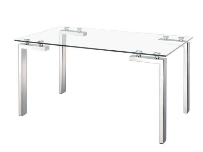 Skylar Table