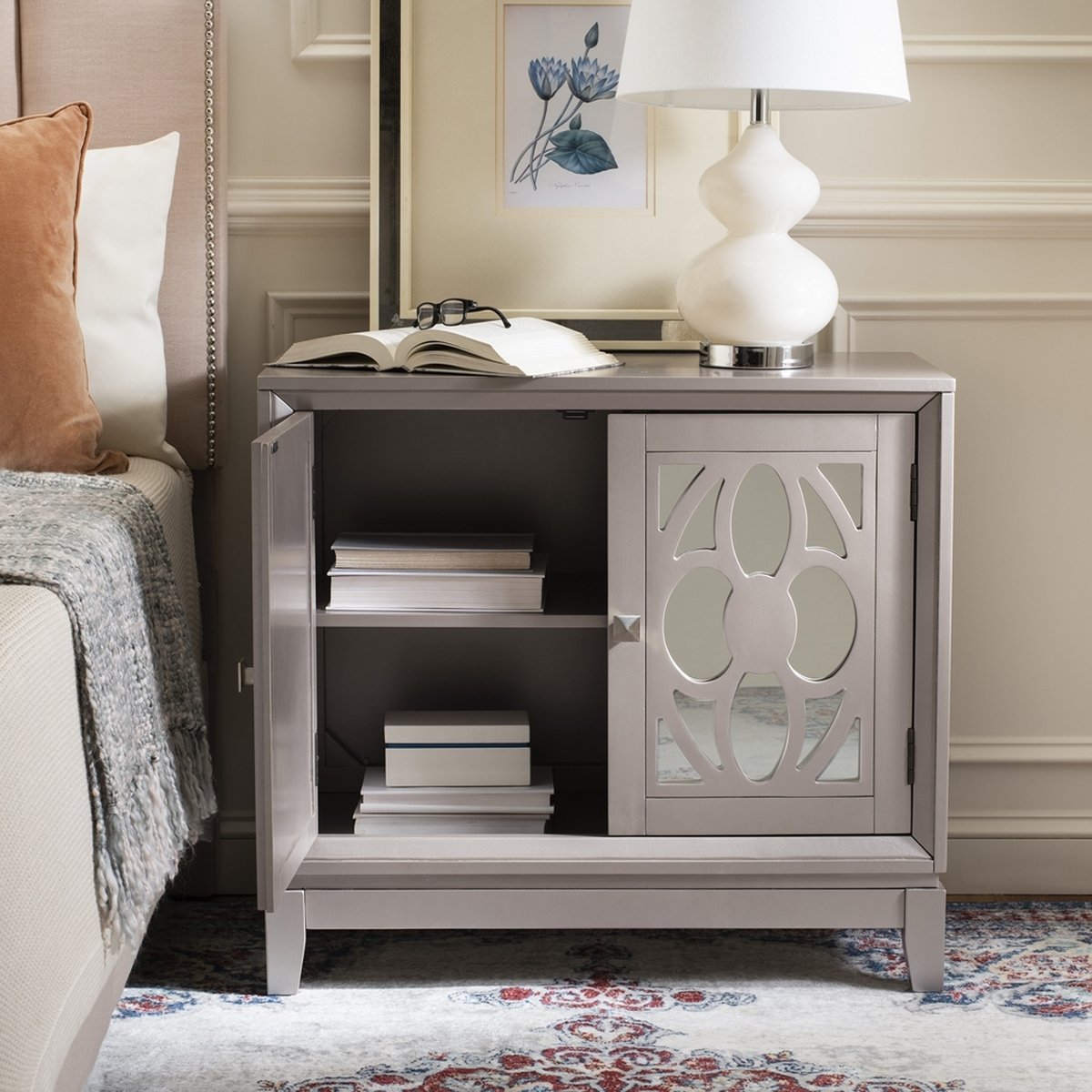 Shannon 2 Door Chest