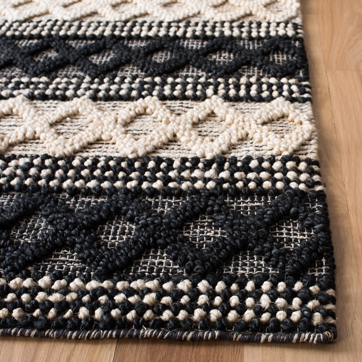 Natural Fiber Collection NF568Z