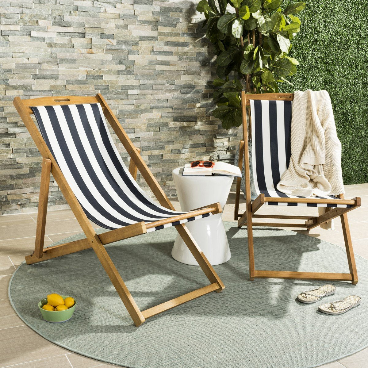 Loren Foldable Sling Chair