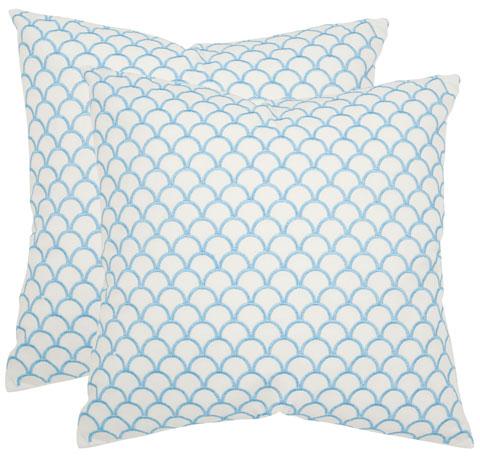 Nikki Pillow
