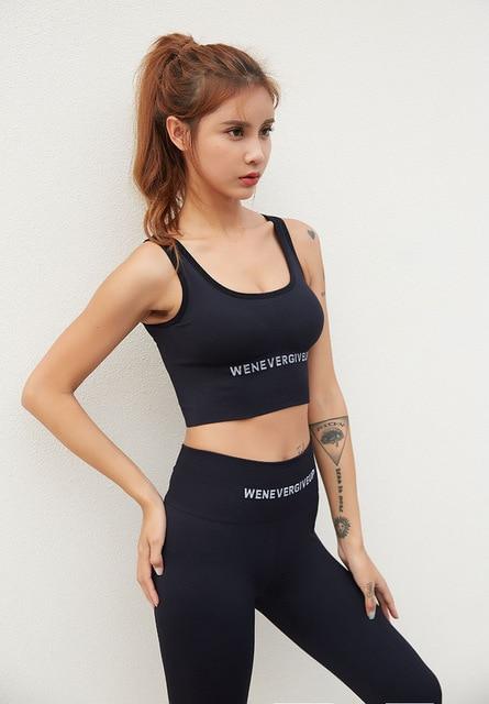 Astoria Seamless 'Never Give Up' Series Sports Crop - Black
