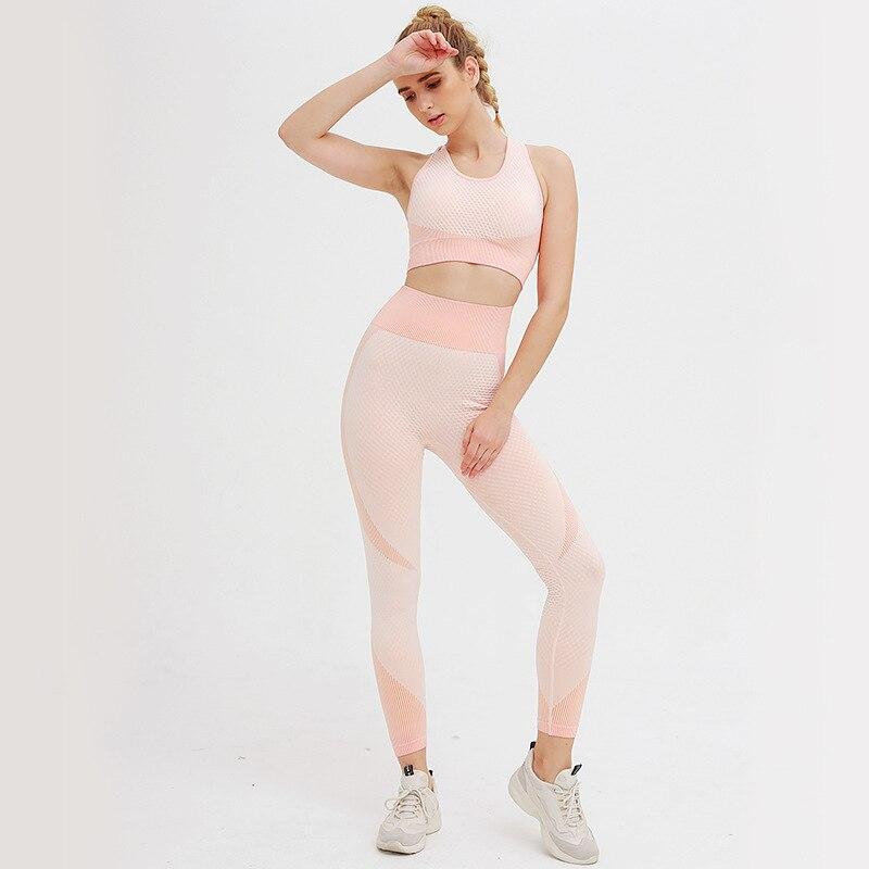 Astoria MOMENTUM Sports Crop - Peaches and Cream