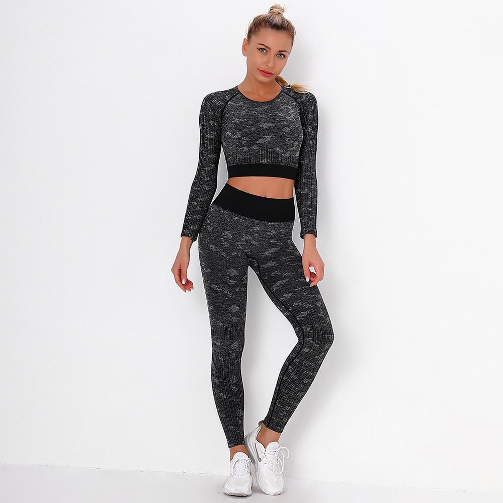 Astoria FLEX Sleeved Crop - Black/Grey