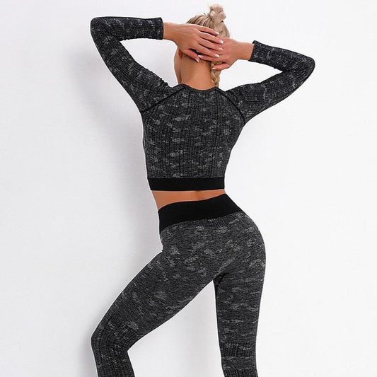 Astoria FLEX Sleeved Crop - Black/Grey