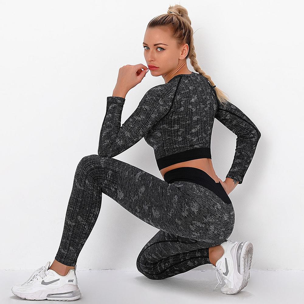 Astoria FLEX Sleeved Crop - Black/Grey