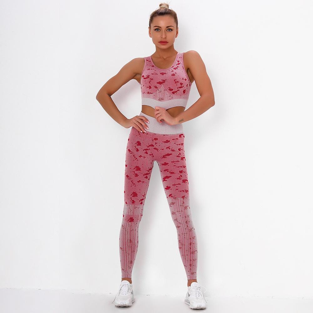 Astoria FLEX Sports Crop - Wine
