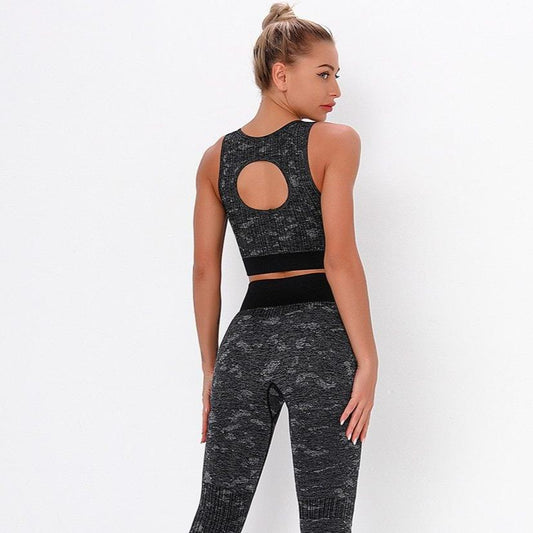 Astoria FLEX Sports Crop - Black/Grey