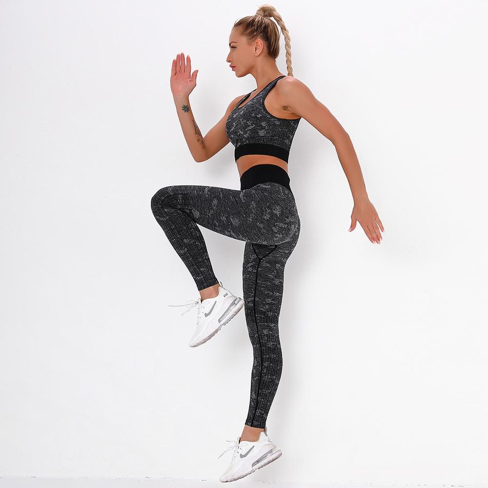 Astoria FLEX Sports Crop - Black/Grey