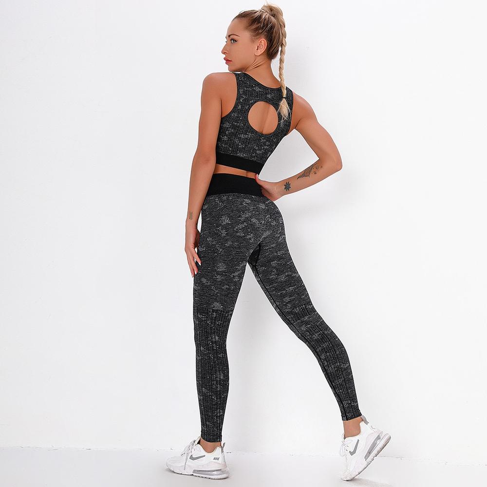Astoria FLEX Sports Crop - Black/Grey
