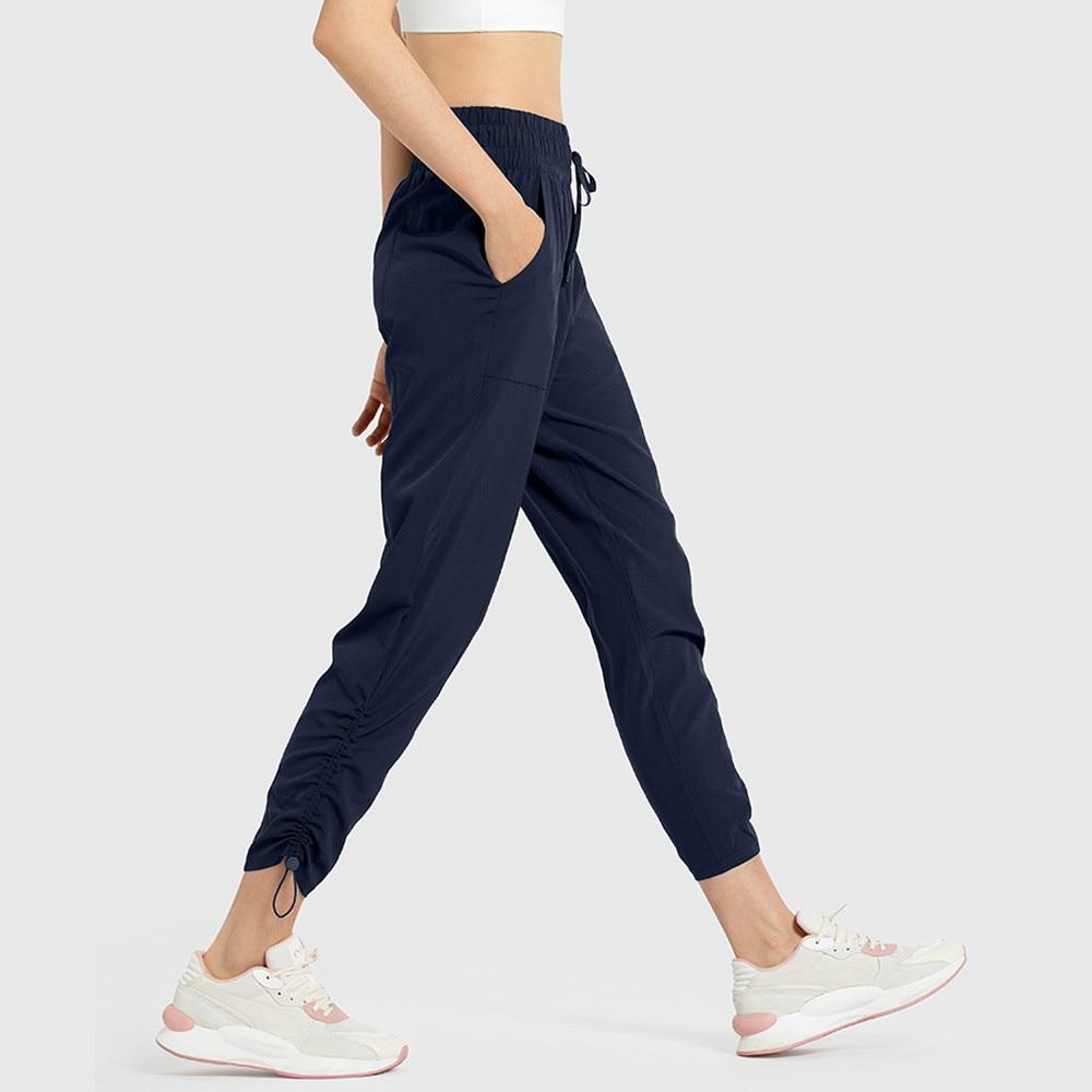 Astoria Essential Crop Jogger - Dark Navy