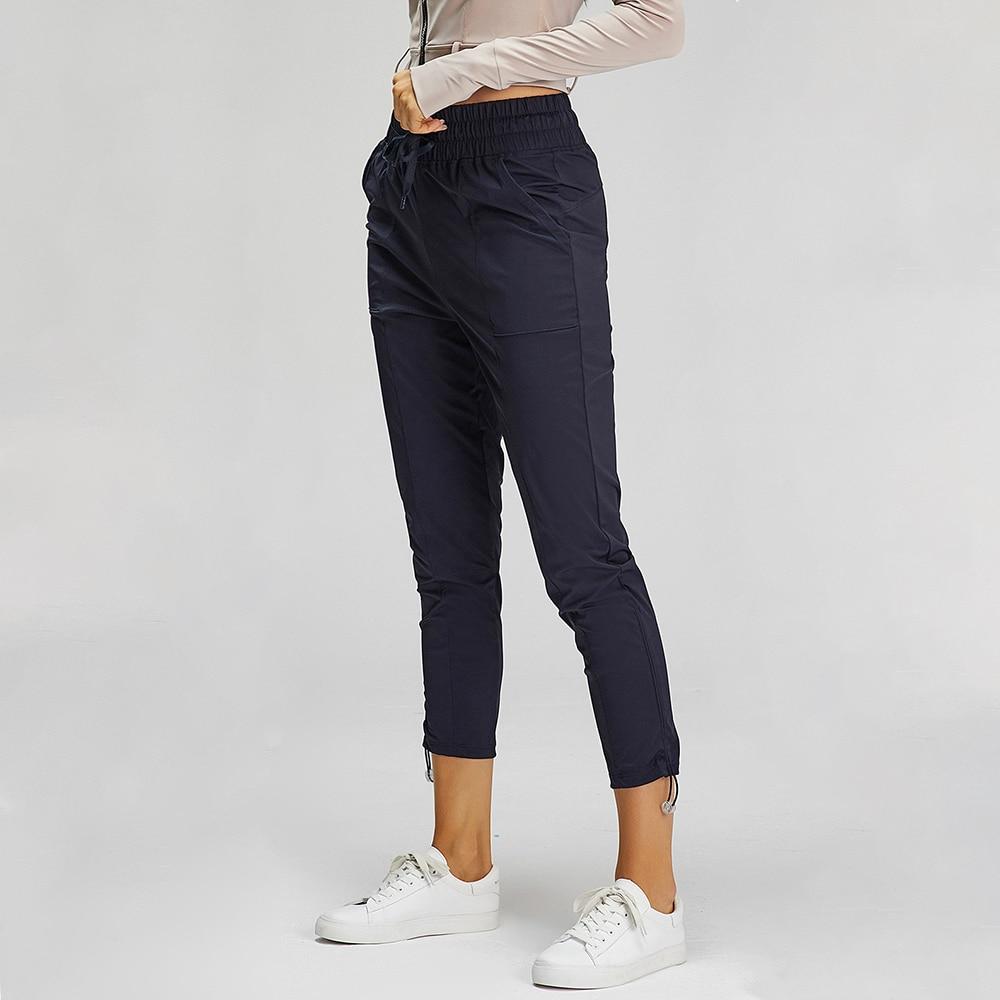 Astoria Essential Crop Jogger - Dark Navy