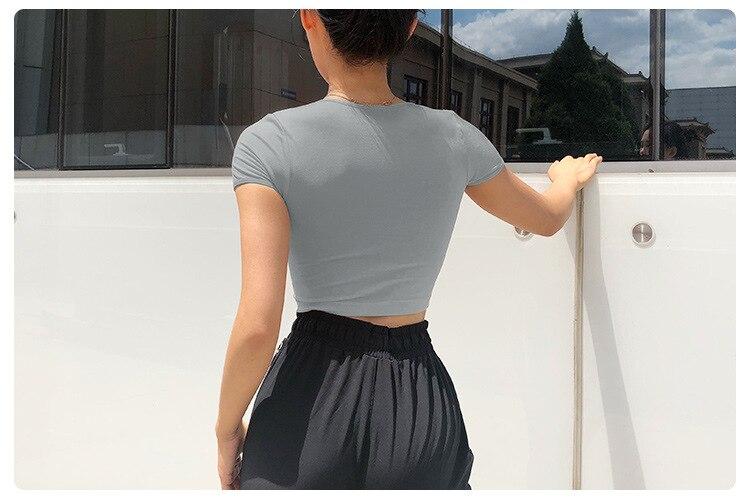Astoria Seamless Super-Soft Cropped Tee