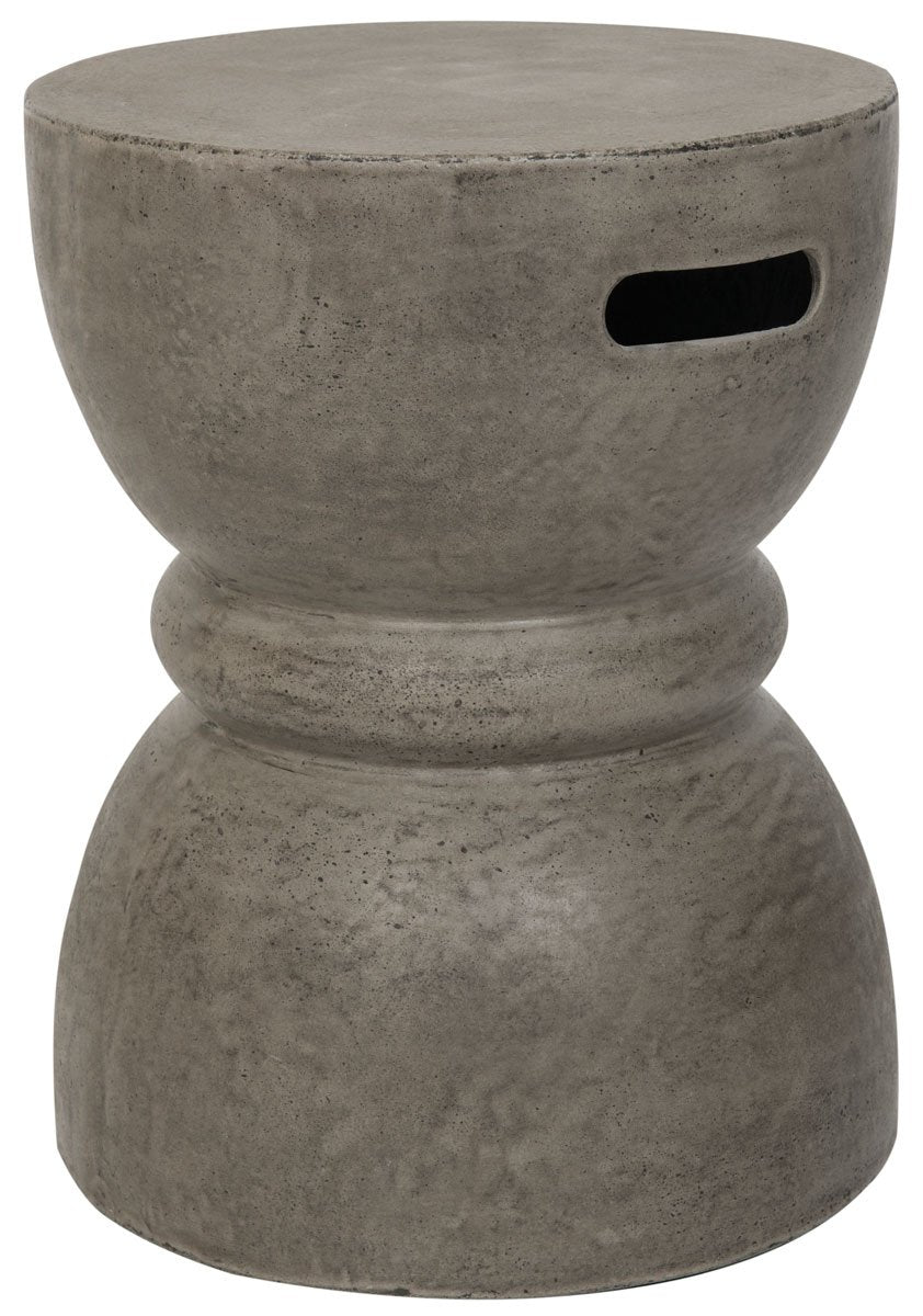 Haruki Indoor / Outdoor Modern Concrete Round 17.7-inch H Accent Table